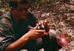 Immagine di Mobile forza fluviale soldati Dong Vietnam Tam, 1968, secondo 39 filmato di repertorio 65675060290