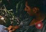 Immagine di Mobile forza fluviale soldati Dong Vietnam Tam, 1968, secondo 48 filmato di repertorio 65675060290