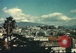 Immagine di Il popolo italiano Napoli Italia, 1944, secondo 43 filmato di repertorio 65675060291