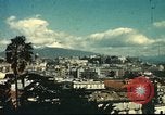 Immagine di Il popolo italiano Napoli Italia, 1944, secondo 46 filmato di repertorio 65675060291