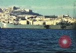 Immagine di Il popolo italiano Napoli Italia, 1944, secondo 60 filmato di repertorio 65675060291