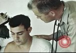 Immagine di Soldati statunitensi Pacific Ocean Theatre, 1945, secondo 55 filmato di repertorio 65675060307