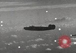 Standbild PB4Y-2 Privateer Bomber Marianen, 1944, aus Sekunde 32 historischem Filmmaterial Videoclip 65675060319