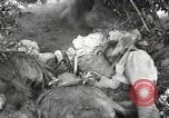 Standbild Marine Corps Pacific Theater, 1944, aus Sekunde 33 historischem Filmmaterial Videoclip 65675060321