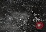 Standbild Marine Corps Pacific Theater, 1944, aus Sekunde 58 historischem Filmmaterial Videoclip 65675060322