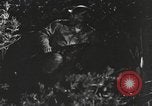 Standbild Marine Corps Pacific Theater, 1944, aus Sekunde 55 historischem Filmmaterial Videoclip 65675060323