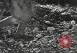 Standbild Marine Corps Pacific Theater, 1944, aus Sekunde 61 historischem Filmmaterial Videoclip 65675060323