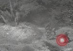 Standbild Marine Corps Pacific Theater, 1944, aus Sekunde 57 historischem Filmmaterial Videoclip 65675060324