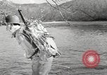 Standbild Marine Corps Pacific Theater, 1944, aus Sekunde 12 historischem Filmmaterial Videoclip 65675060326