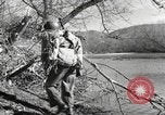 Standbild Marine Corps Pacific Theater, 1944, aus Sekunde 14 historischem Filmmaterial Videoclip 65675060326