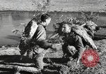 Standbild Marine Corps Pacific Theater, 1944, aus Sekunde 10 historischem Filmmaterial Videoclip 65675060327