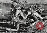 Standbild Marine Corps Pacific Theater, 1944, aus Sekunde 13 historischem Filmmaterial Videoclip 65675060327