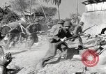Standbild Marine Corps Pacific Theater, 1944, aus Sekunde 35 historischem Filmmaterial Videoclip 65675060330