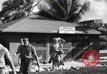 Standbild Luft Besatzungsmitglieder Pacific Theater, 1945, aus Sekunde 57 historischem Filmmaterial Videoclip 65675060332