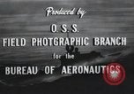 Standbild deutsche und italienische sneak craft Boote und Schwimmer Europa, 1945, aus Sekunde 28 historischem Filmmaterial Videoclip 65675060338