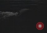 Standbild deutsche und italienische sneak craft Boote und Schwimmer Europa, 1945, aus Sekunde 41 historischem Filmmaterial Videoclip 65675060338