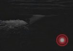 Standbild deutsche und italienische sneak craft Boote und Schwimmer Europa, 1945, aus Sekunde 43 historischem Filmmaterial Videoclip 65675060338