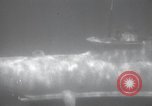 Standbild deutsche und italienische sneak craft Boote und Schwimmer Europa, 1945, aus Sekunde 61 historischem Filmmaterial Videoclip 65675060338