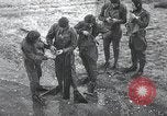 Standbild Schwimmer United States USA, 1945, aus Sekunde 29 historischem Filmmaterial Videoclip 65675060339