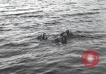 Standbild Schwimmer United States USA, 1945, aus Sekunde 35 historischem Filmmaterial Videoclip 65675060339
