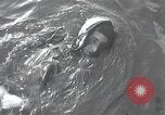 Standbild Schwimmer United States USA, 1945, aus Sekunde 40 historischem Filmmaterial Videoclip 65675060339