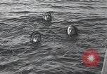 Standbild Schwimmer United States USA, 1945, aus Sekunde 55 historischem Filmmaterial Videoclip 65675060339