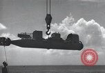 Standbild italienischen SLC-200 Maiale human Torpedo Europa, 1945, aus Sekunde 8 historischem Filmmaterial Videoclip 65675060340