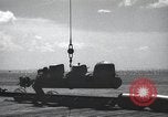 Standbild italienischen SLC-200 Maiale human Torpedo Europa, 1945, aus Sekunde 18 historischem Filmmaterial Videoclip 65675060340