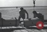Standbild italienischen SLC-200 Maiale human Torpedo Europa, 1945, aus Sekunde 45 historischem Filmmaterial Videoclip 65675060340