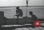 Standbild italienischen SLC-200 Maiale human Torpedo Europa, 1945, aus Sekunde 50 historischem Filmmaterial Videoclip 65675060340