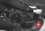 Standbild italienischen SLC-200 Maiale human Torpedo Europa, 1945, aus Sekunde 53 historischem Filmmaterial Videoclip 65675060340