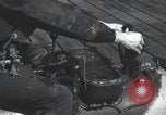Standbild italienischen SLC-200 Maiale human Torpedo Europa, 1945, aus Sekunde 54 historischem Filmmaterial Videoclip 65675060340