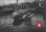 Standbild Deutsche midget U-Boote Europa, 1944, aus Sekunde 28 historischem Filmmaterial Videoclip 65675060342