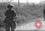 Standbild 10th Mountain Division Mule Pack Zug Italien, 1945, aus Sekunde 42 historischem Filmmaterial Videoclip 65675060354
