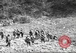 Image 351e Régiment d'infanterie 88e Division Calvenzano Italie, 1945, de la seconde 8 séquences d'archives historiques vidéo 65675060356