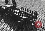 Immagine di Stati Uniti truppe Plymouth Inghilterra, 1944, secondo 5 filmato di repertorio 65675060365