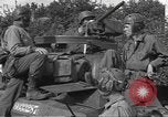 Immagine di 2° francese Divisione Corazzate Le Perray Francia, 1944, secondo 11 filmato di repertorio 65675060375
