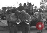 Standbild 2 French Armored Division Le Perray Frankreich, 1944, aus Sekunde 3 historischem Filmmaterial Videoclip 65675060376