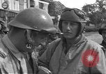 Standbild 2 French Armored Division Le Perray Frankreich, 1944, aus Sekunde 11 historischem Filmmaterial Videoclip 65675060376