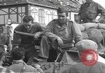 Standbild 2 French Armored Division Le Perray Frankreich, 1944, aus Sekunde 13 historischem Filmmaterial Videoclip 65675060376