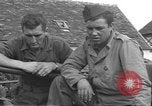 Standbild 2 French Armored Division Le Perray Frankreich, 1944, aus Sekunde 17 historischem Filmmaterial Videoclip 65675060376
