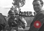 Standbild 2 French Armored Division Le Perray Frankreich, 1944, aus Sekunde 29 historischem Filmmaterial Videoclip 65675060376