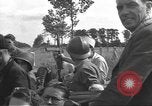 Standbild 2 French Armored Division Le Perray Frankreich, 1944, aus Sekunde 32 historischem Filmmaterial Videoclip 65675060376