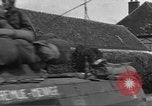 Standbild 2 French Armored Division Le Perray Frankreich, 1944, aus Sekunde 42 historischem Filmmaterial Videoclip 65675060376
