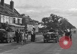 Standbild 2 French Armored Division Le Perray Frankreich, 1944, aus Sekunde 47 historischem Filmmaterial Videoclip 65675060376