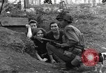 Standbild USA Soldaten Venon Frankreich, 1944, aus Sekunde 12 historischem Filmmaterial Videoclip 65675060378