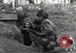 Standbild USA Soldaten Venon Frankreich, 1944, aus Sekunde 19 historischem Filmmaterial Videoclip 65675060378