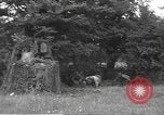 Standbild USA Soldaten Sainteny Normandie Frankreich, 1944, aus Sekunde 6 historischem Filmmaterial Videoclip 65675060386