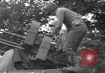Standbild USA Soldaten Sainteny Normandie Frankreich, 1944, aus Sekunde 20 historischem Filmmaterial Videoclip 65675060386