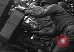 Standbild USA Soldaten Sainteny Normandie Frankreich, 1944, aus Sekunde 29 historischem Filmmaterial Videoclip 65675060386
